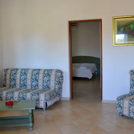 Rubinu בית חווה Galtellì