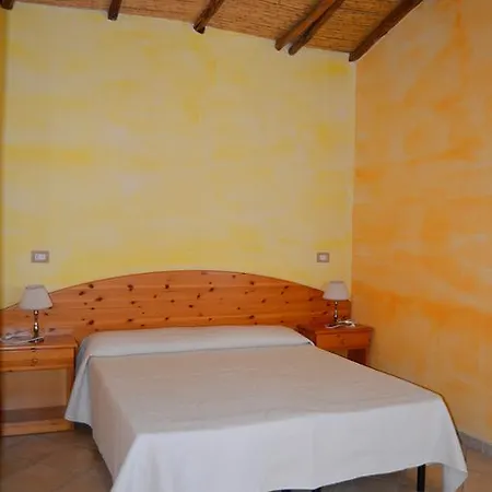 Alloggio per agriturismo Rubinu *