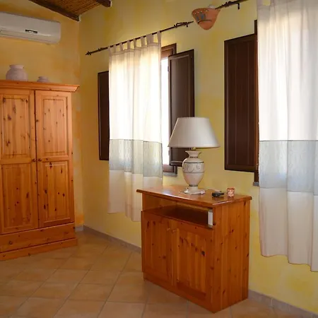 팜스테이 Rubinu Galtellì